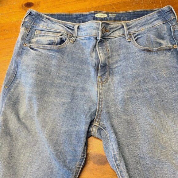 Old Navy Rock Star Super Skinny JEANS Womens SIZE 12 - Picture 1 of 4